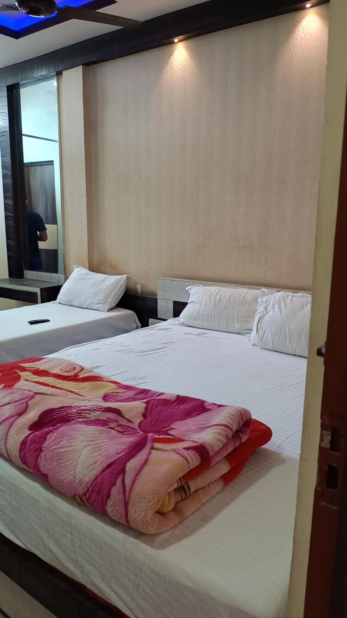Hotel Srimanta Sankardev Majuli Eksteriør billede