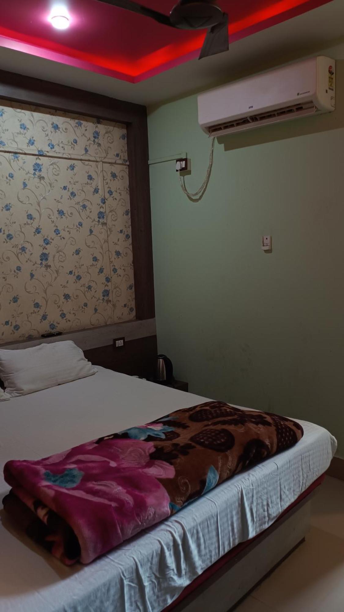 Hotel Srimanta Sankardev Majuli Eksteriør billede